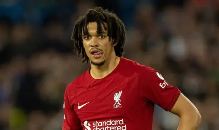 Klopp: Trent do të ketë një sezon të mirë tani që preu…