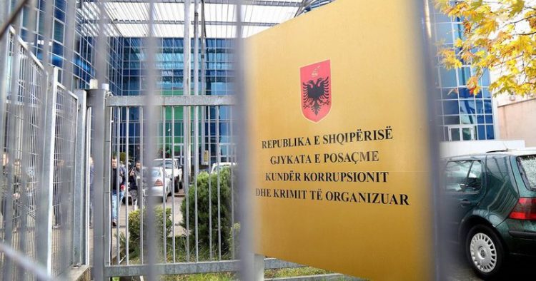 Kush i dekonspiron operacionet e SPAK?
