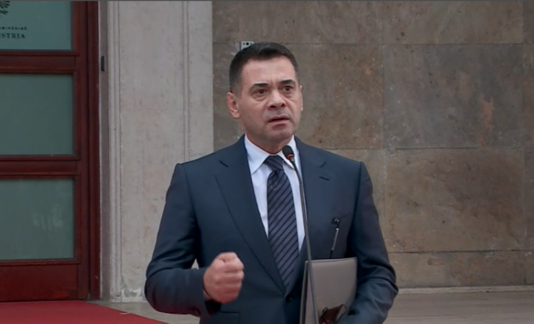 Çfarë ndodhi? Avokatët e Arben Ahmetajt bëjnë lëvizjen e papritur