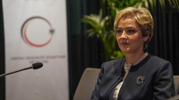 Sinani: Serbia po bën spastrim etnik në komunat shqiptare