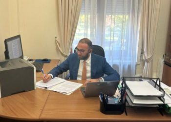 “E ardhmja e PD mbi gjithçka”, mesazhi i Bardhit para mbledhjes …