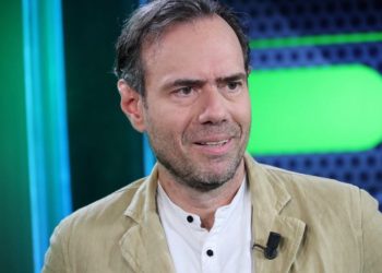 Burimi: Kurti vendosi pikat mbi ‘i’, i tregoi Ramës se nuk tallet dot