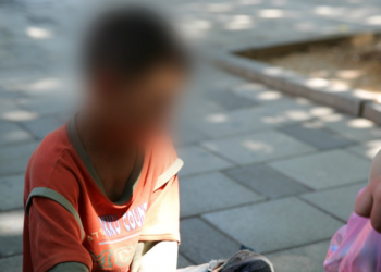 Procedohen penalisht dy nëna, nxirrnin fëmijët e tyre të mitur për të lypur