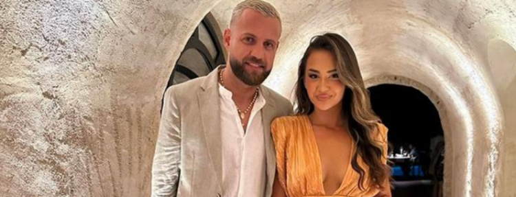 Dyshime për shtatzani? Fotoja e Kiarës “ndez” rrjetin