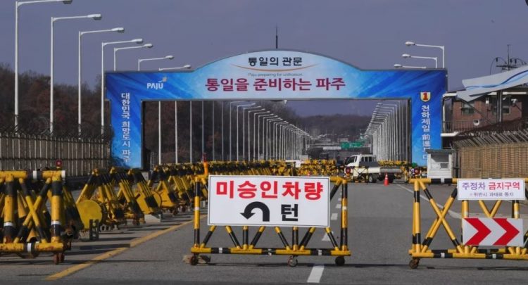 Kaloi kufirin, arrestohet një shtetas amerikan në Korenë e Veriut