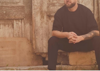 Çfarë po ndodh? Luiz Ejlli rrethohet nga policët (FOTO LAJM)