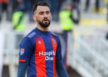 U fol se firmosi me Botoshanin, Shehi tregon të vërtetën