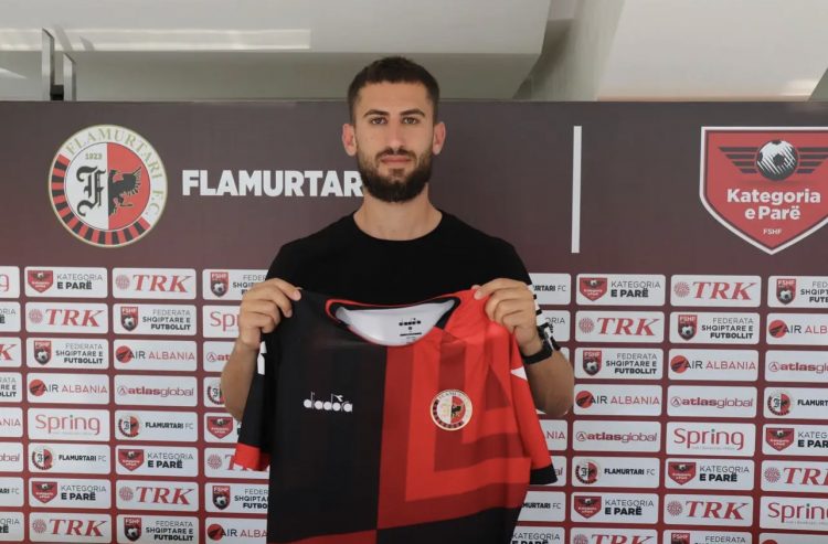 Një mbrojtës i ri për Flamurtarin, vlonjatët firmosin me ish-in e Teutës
