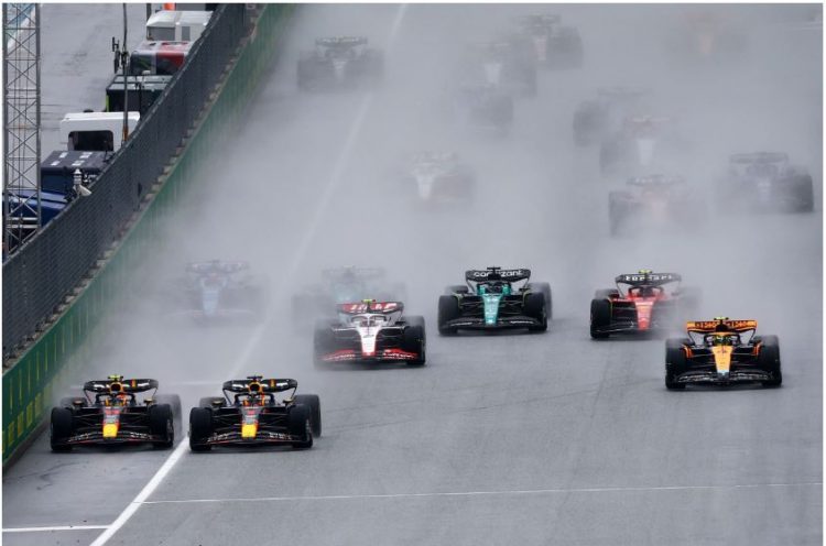 Verstappen triumfon në garën Sprint, Ferrari në podium me Sainz