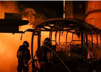 Trazirat në Francë pas vdekjes së 17-vjeçarit, dëmi 20 milionë euro