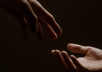 Kuron bimët, organizon fundjava dhe më shumë: Njihuni me… “AI”