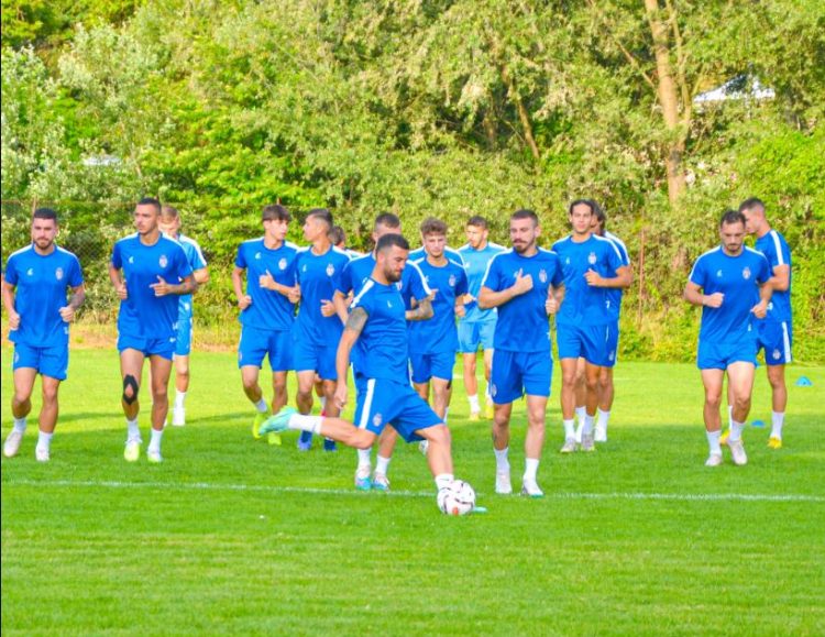“Dinamo”, si një finale. Halili shfaqet në stërvitjen e skuadrës