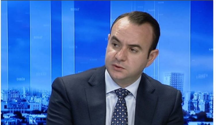 Balliu: Qeveria Rama, përfaqësuese e interesave të Serbisë në rajon