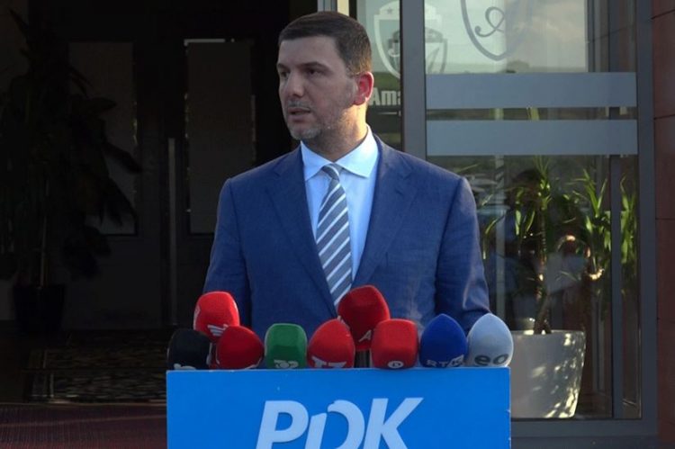 PDK nga sot shkëput çdo lloj komunikimi zyrtar me kryeministrin dhe presidenten
