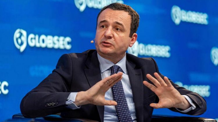 Kurti ‘sulmon’ BE-në: Ata lejuan që Vuçiç të…