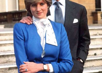 Një safir që premtonte lumturi, ja si u njohën Diana me Charles