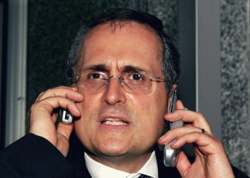 “Paguani paratë, shikoni devenë”/ Lotito i prerë në lidhje me Sergej