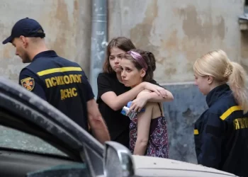 Rusia godet një kompleks apartamentesh në perëndim të Ukrainës