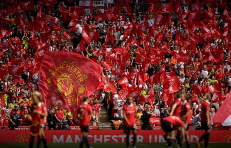 Ja kush janë 10 klubet me më shumë fansa në planet