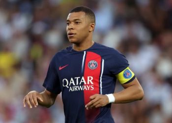 “Plasi bomba”, PSG lë Mbappe jashtë grumbullimit