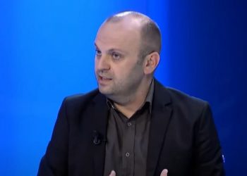 Mushkolaj: BE dhe SHBA duan ta largojnë Vuçiçin nga rusët