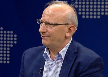 Zgjidhja për mungesën e mjekëve fillon me rritjen e cilësisë së arsimit parauniversitar në rrethe