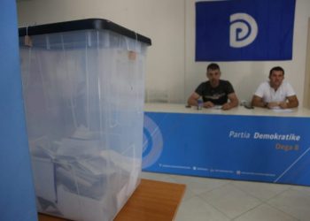 Zgjedhjet në PD/ Sa ishte pjesëmarrja e votuesve deri në orën 11:30?