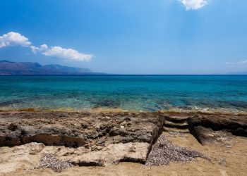 Mrekullia antike nën ujore që grekët po përpiqen t’a ruajnë