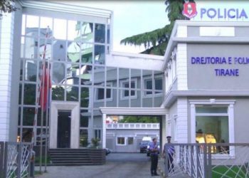 Babai denoncon largimin e vajzës, policia nis kërkimet