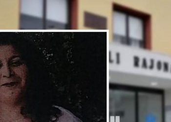 43-vjeçarja i jep fund jetës pasi mëson për sëmundjen e vajzës së saj