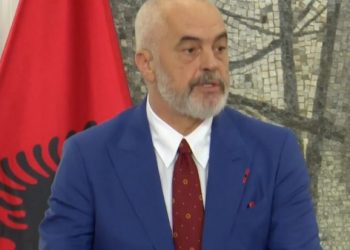 Ramës nuk i del inati me Albinin edhe në Podgoricë: Nuk shkova të martohem me Kurtin…