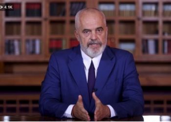 ‘Duke punuar për shtetin, duke mbushur xhepat’, Rama flet për skandalin e Ahmetajt