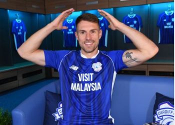 “Tersi i VIP-ave” firmos me klubin e shtëpisë së tij