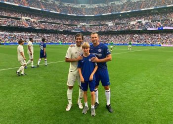 Duke ndjekur hapat e babait, Sheva Jr. firmos kontratën e parë si profesionist