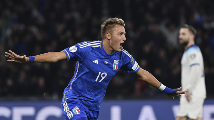 Nëntë herë kampionët e Serisë A zyrtarizojnë “princin e ri”