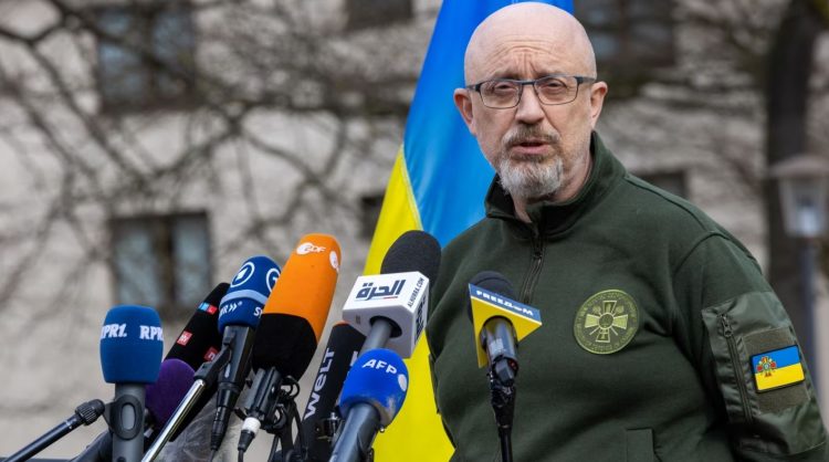 Ukraina zotohet se nuk do të përdorë bomba thërrmuese në Rusi