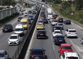Nuk është Tirana, ja qarku me më shumë automjete në Shqipëri