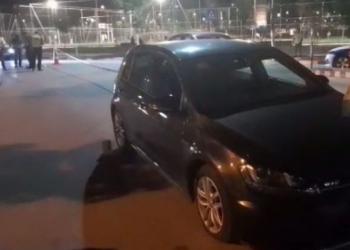 Aksidenti në Kuçovë, policia shoqëron drejtuesin e mjetit