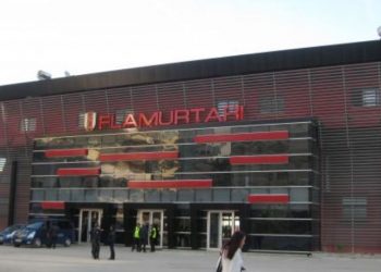 Flamurtari/ Ngërç në privatizimin e klubit, Idrizi kërkon…