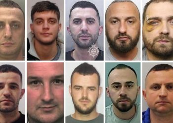 “Scarface”, mes 17 vrasësve shqiptarë që do depërtohen nga Britania