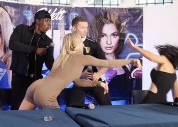 Shtyrje dhe ofendime në prag ndeshjen mes modeleve të “OnlyFans”