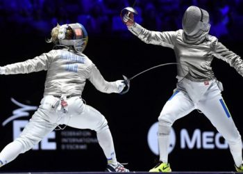 Skermë/ Ukrainasja refuzon të përshëndesë rusen, FNS vendosi që…