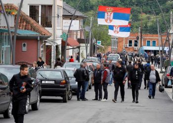 Paralajmërimet për arrestime dhe listat e rreme frikësojnë serbët e Kosovës