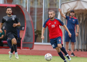 Vllaznia me probleme, mposhtet edhe nga Laçi