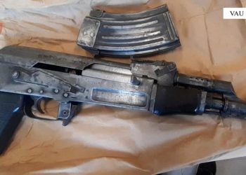 Kërcet arma për një parakalim të gabuar, arratiset autori