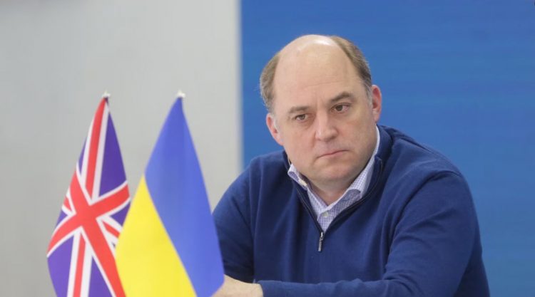 Sekretari Wallace: Kievi nuk duhet t’i trajtojë aleatët “si Amazon”