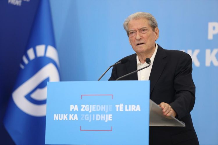 Djegësi i Tiranës, Berisha: Veliaj, pronar kryesor me Ramën e Agaçin