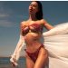 Bikinit e përmbysur, trendi i kësaj vere (FOTO)