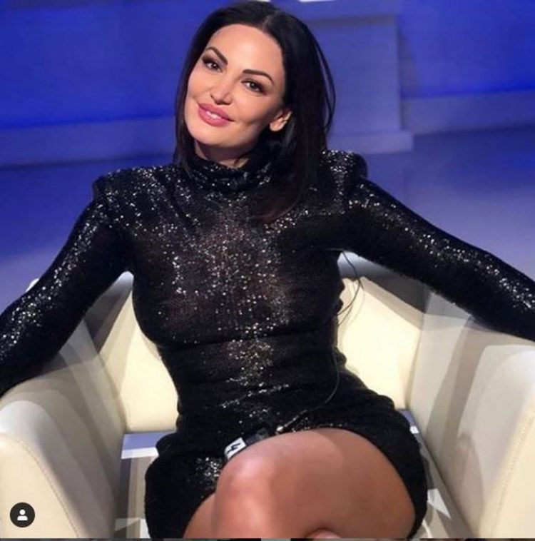 Zhvishet Bleona Qereti, sjell foto provokuese