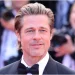 Brad Pitt duket më i ri se kurrë, shihni fotot e fundit